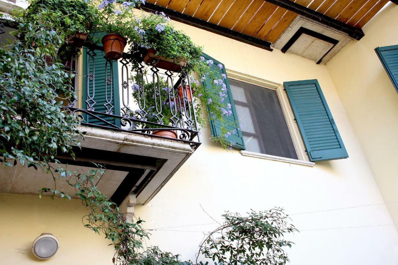 B&B Casa Dei Poeti マントヴァ エクステリア 写真