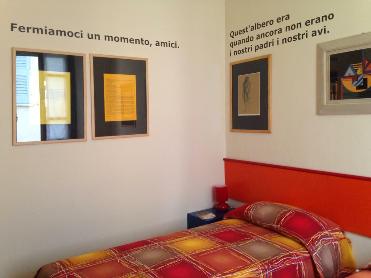B&B Casa Dei Poeti マントヴァ エクステリア 写真